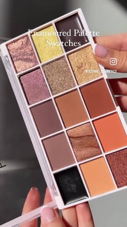 Technic Enamoured Eyeshadow palette