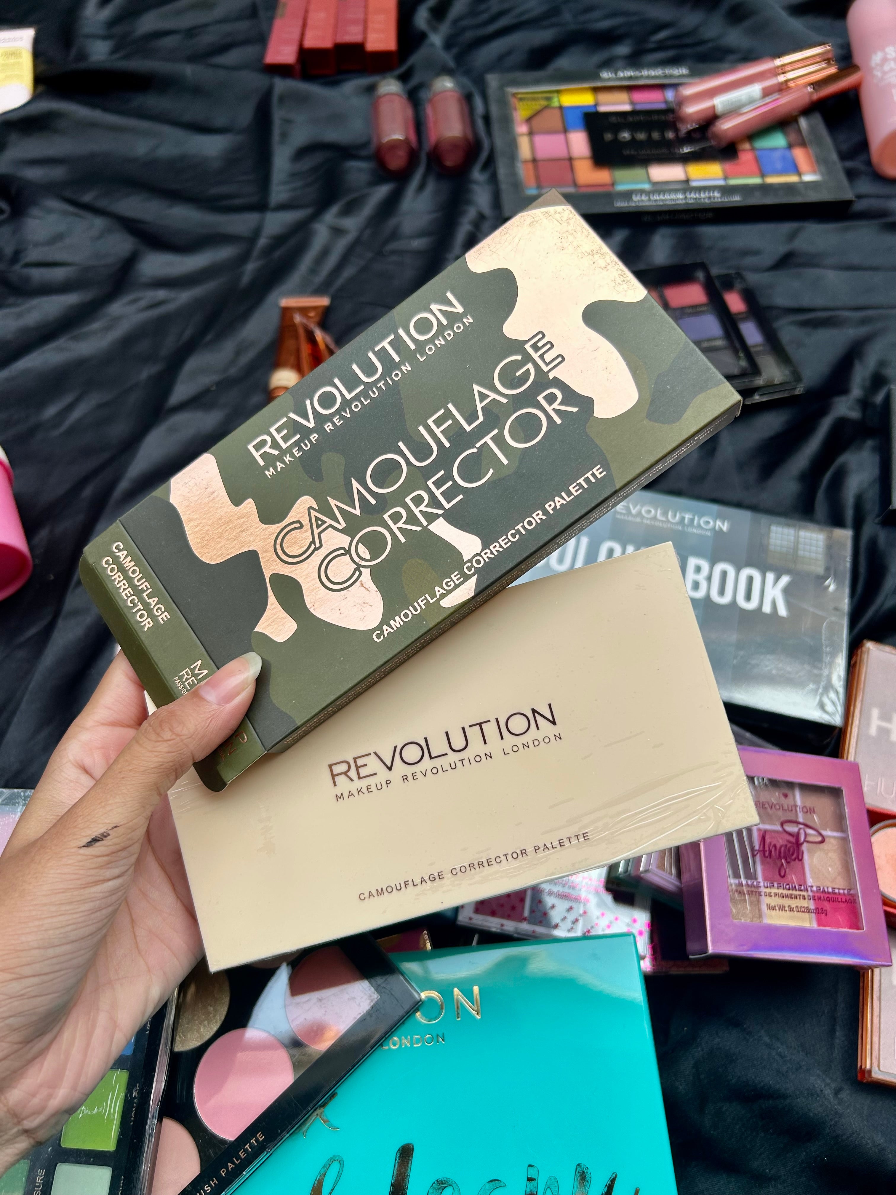 Revolution Camouflage Cream Corrector Palette