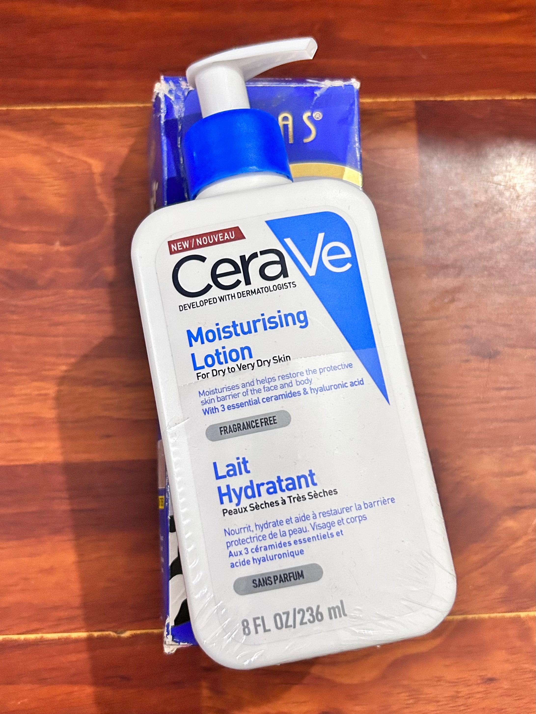 CeraVe Daily Moisturizing Lotion is a lightweight, oil-free moisturizer