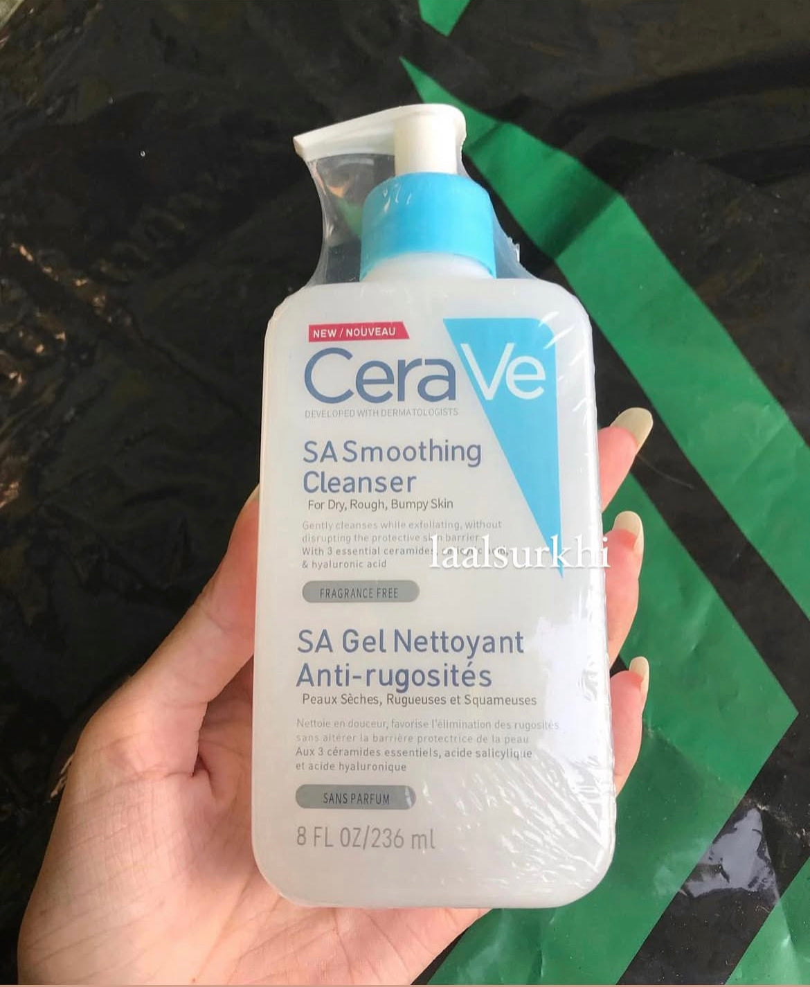 SA Smoothing Cleanser with Ceramides