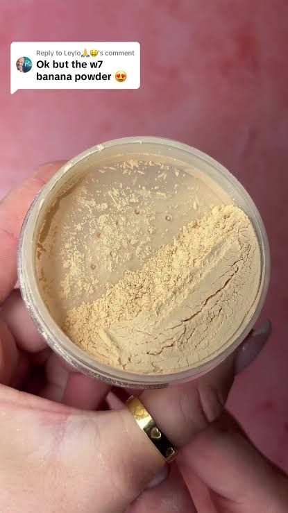 W7 Banana Dreams Mini Loose Powder