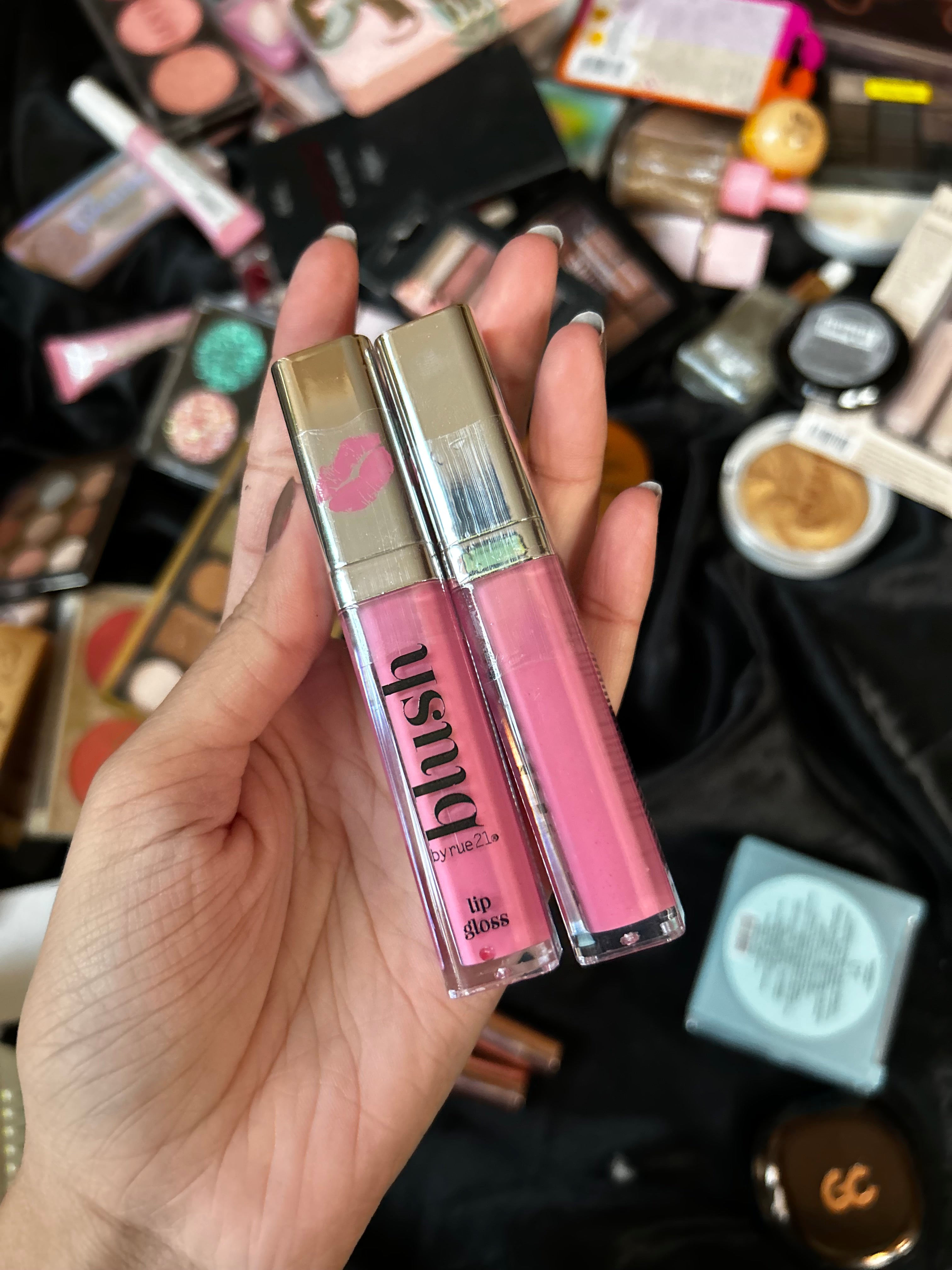 Blush lip gloss