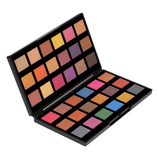 38 Swiss Beauty colour eyeshadow palette